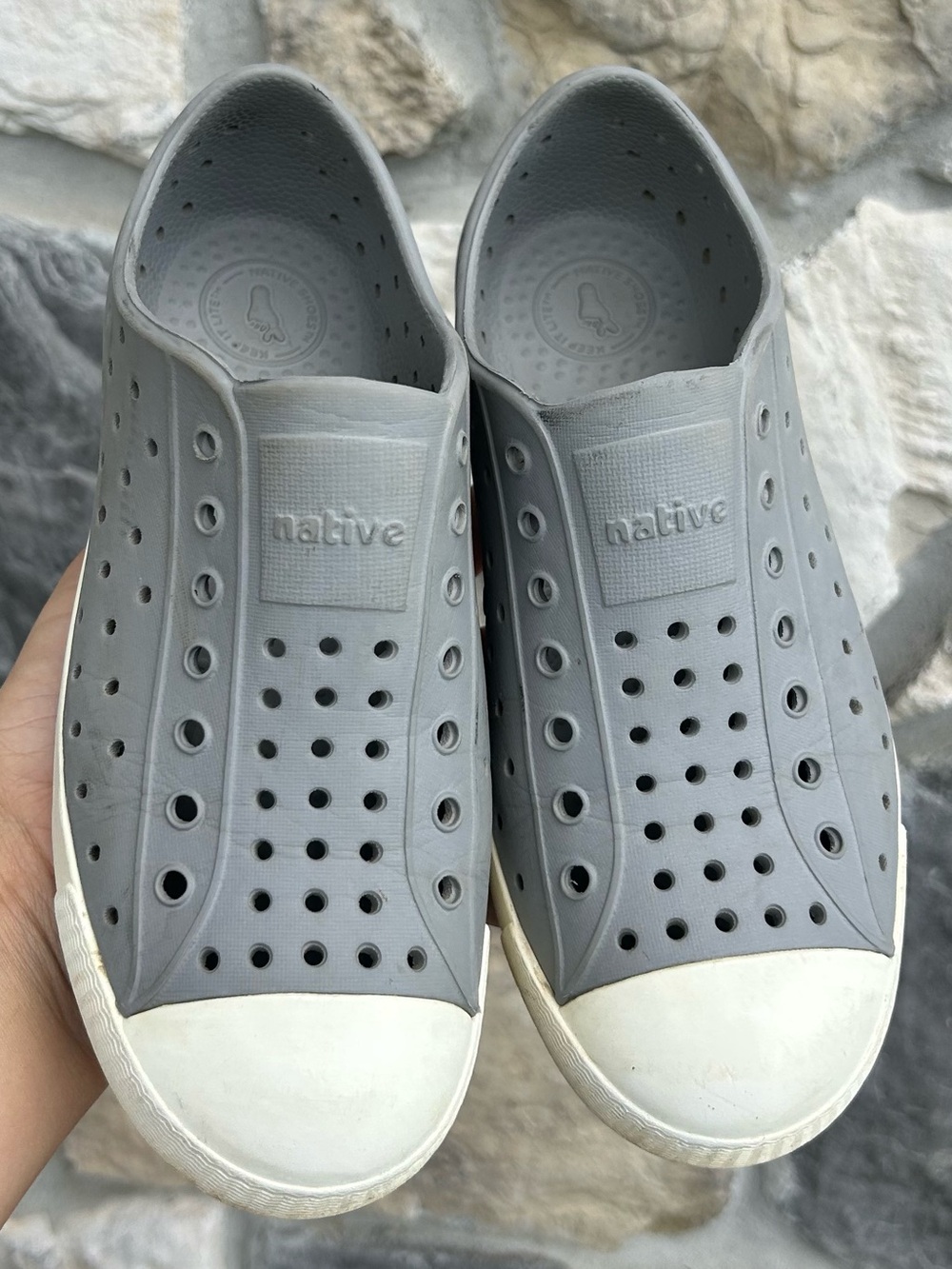Native Jefferson Shoes Size J2 Gray Water Shoe Casual Everyday Wear Lightweight